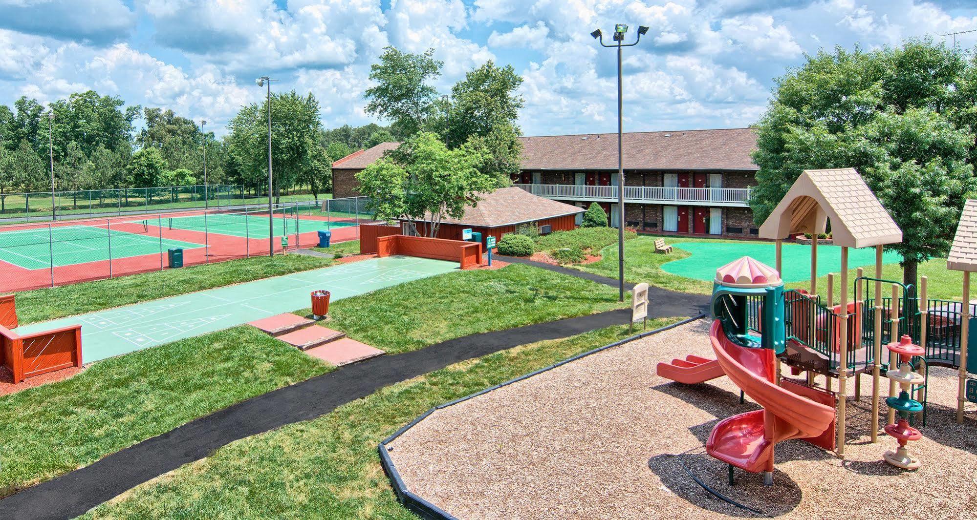 Days Inn By Wyndham Doswell \/ Kings Dominion Area ภายนอก รูปภาพ
