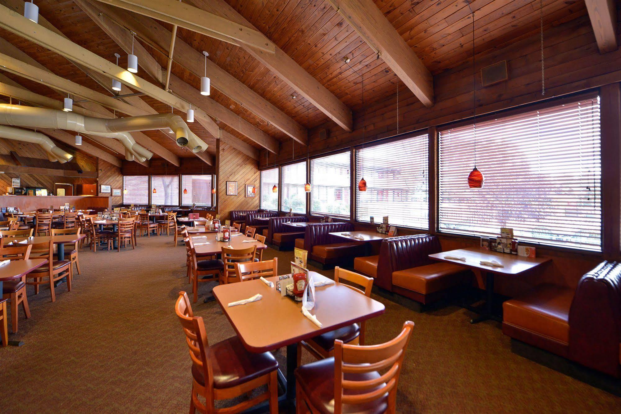Days Inn By Wyndham Doswell \/ Kings Dominion Area ภายนอก รูปภาพ